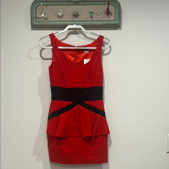 JAYGODFREY sample Elegant Red and Black peplum mini Dress size 4 - Picture 1 of 5